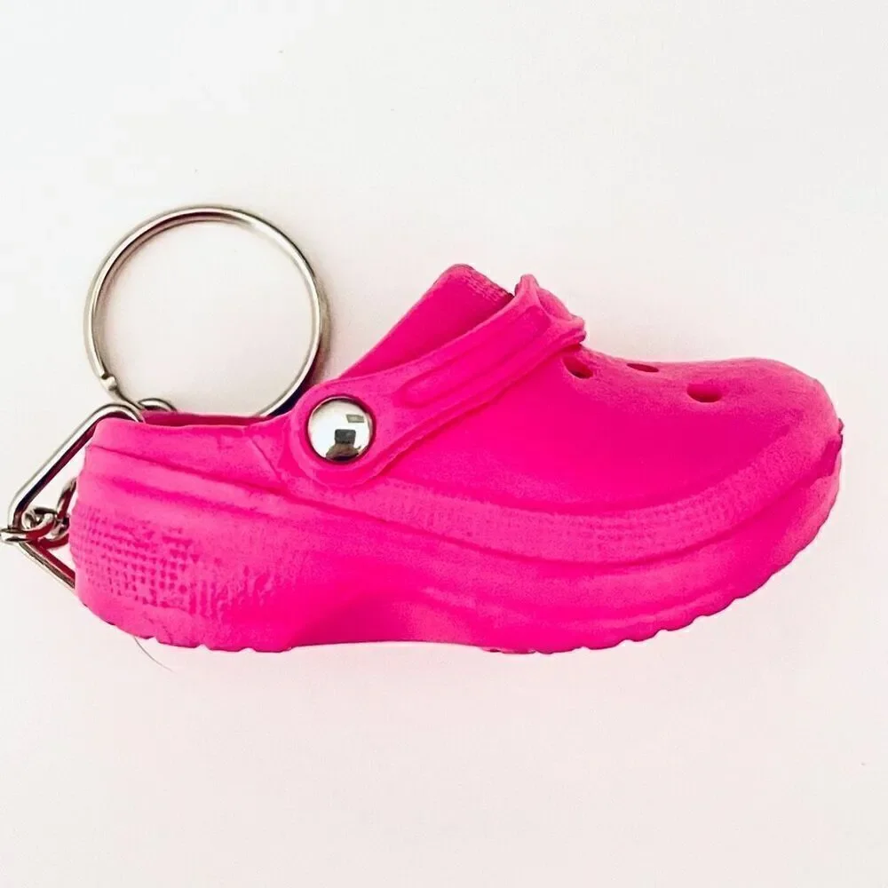 NWT Gorgeous Hot Pink Plastic & Silver hardware Metal Sandals Keyring Key holder